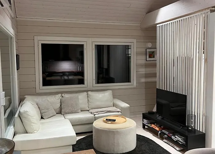 Mustikkamaa 木屋 *